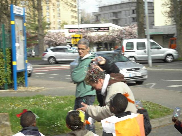 PICT1674.JPG - Et voici comment on montre l'exemple aux enfants... Ben c'est du propre tien!